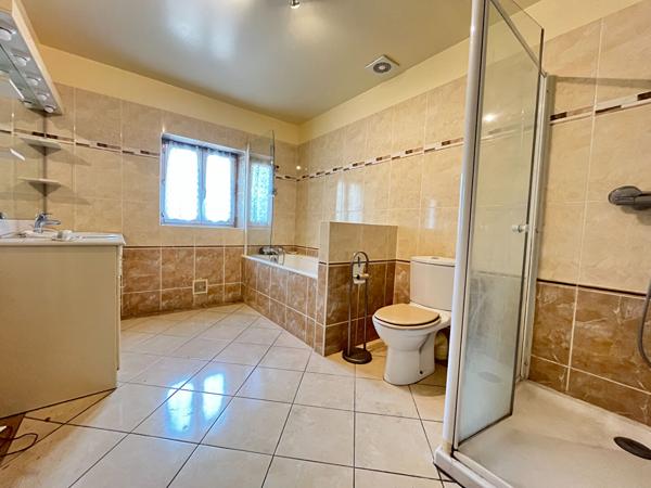 Maison 5 pièces 4 chambres, plain-pied 135 m2