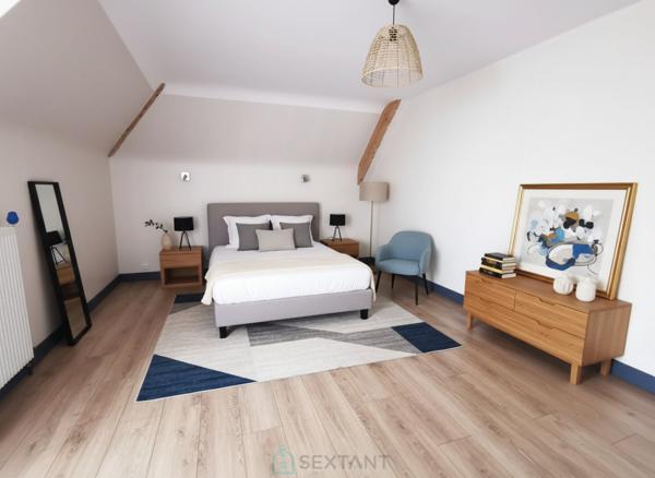 À 10 min de Tours – Spacieuse maison 6 chambres sur grand terrain avec dépendances