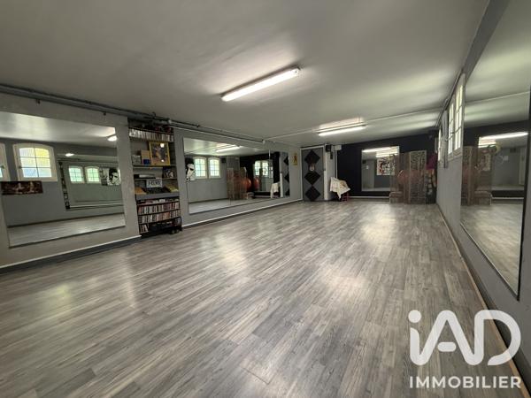 Maison à vendre 5 pièces 214 m² Clermont-l'Hérault