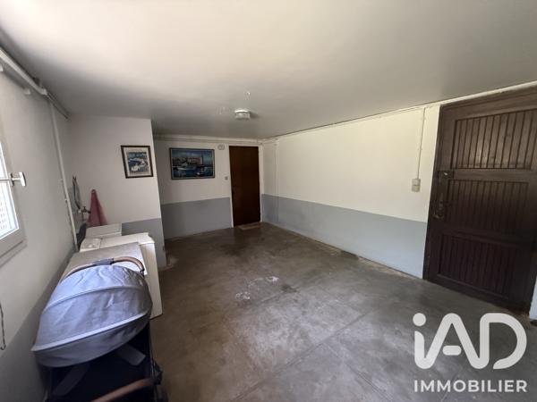 Maison à vendre 5 pièces 214 m² Clermont-l'Hérault