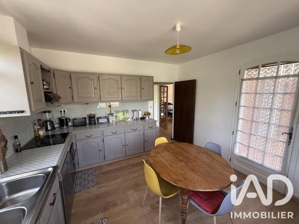 Maison à vendre 5 pièces 214 m² Clermont-l'Hérault
