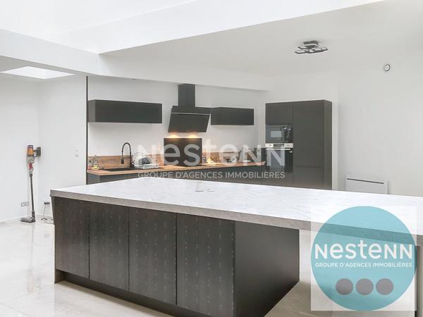 Loft d'exception Rue Albert 1er ? Volumes, luminosité et prestations haut de gamme !