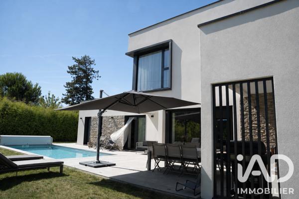 Maison à vendre 5 pièces 168 m² Cesson-Sévigné