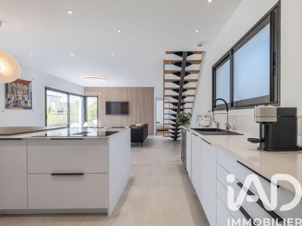 Maison à vendre 5 pièces 168 m² Cesson-Sévigné