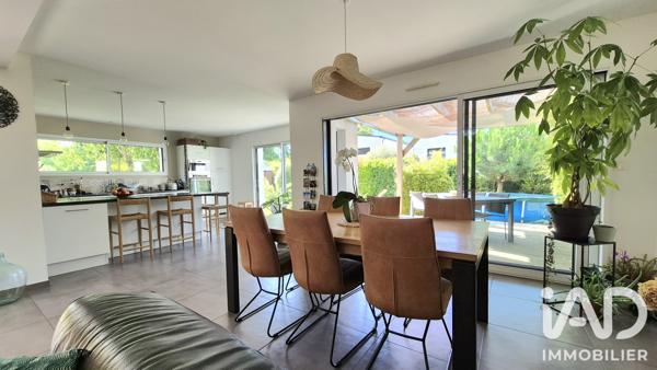 Maison à vendre 5 pièces 130 m² Saint-Avé