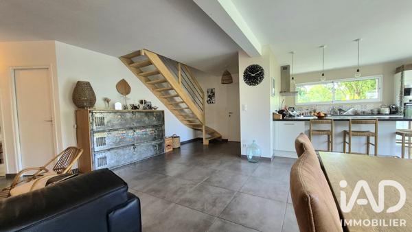Maison à vendre 5 pièces 130 m² Saint-Avé