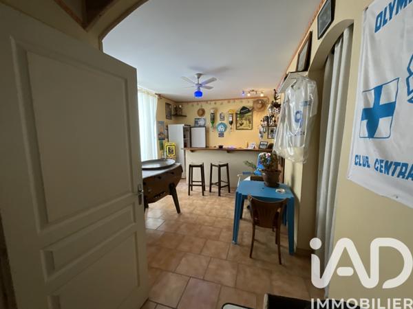 Maison à vendre 6 pièces 188 m² Nieuil-l'Espoir