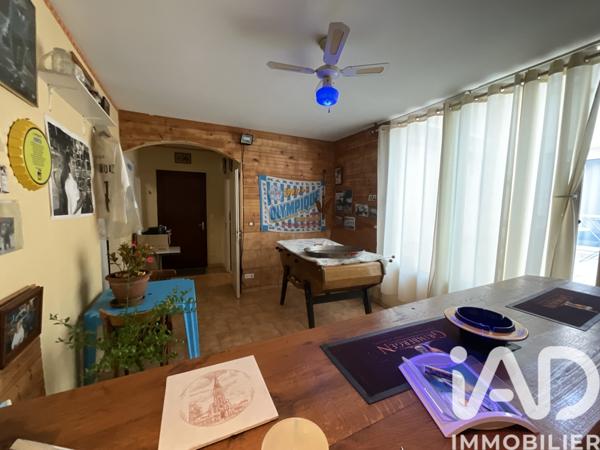 Maison à vendre 6 pièces 188 m² Nieuil-l'Espoir