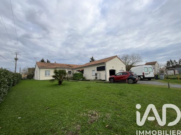 Maison à vendre 6 pièces 188 m² Nieuil-l'Espoir