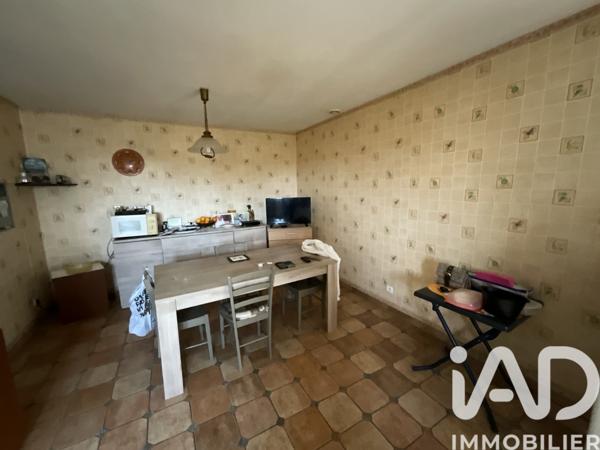 Maison à vendre 6 pièces 188 m² Nieuil-l'Espoir