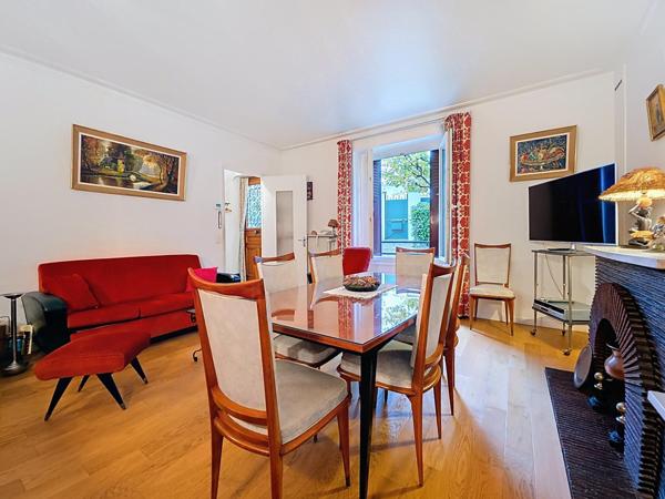 MAISON AVEC JARDIN ET GARAGE