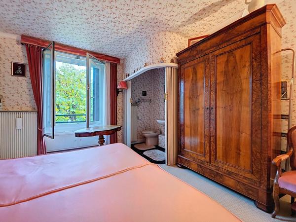 MAISON AVEC JARDIN ET GARAGE