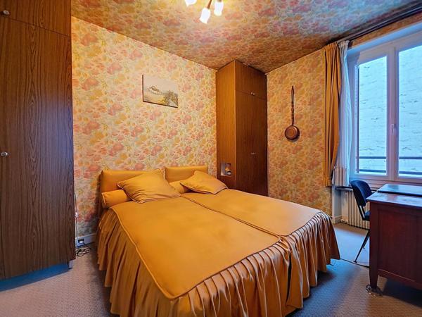 MAISON AVEC JARDIN ET GARAGE