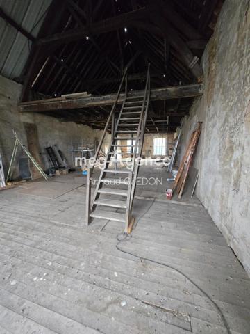 Appartement à CLEFS, 49150 - 2 pièces 220m²