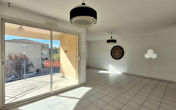 Appartement à louer    3 pièces • 61 m2 Manosque