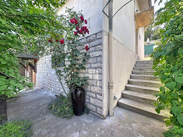 Maison 7 pièces 134.24 m2
