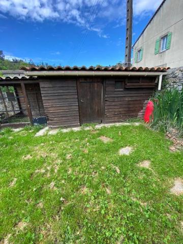 Maison à louer à Lalevade-d'Ardèche (07380)
