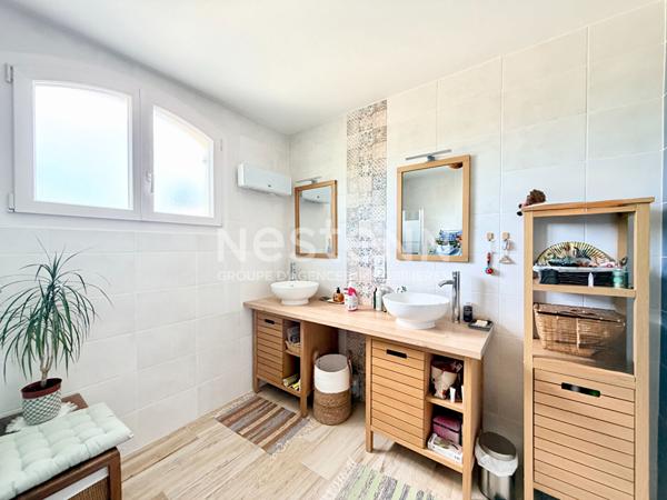 PESSAC - CAP DE BOS - Maison familiale - 164 m² - 5 chambres - Calme - Piscine - Garage