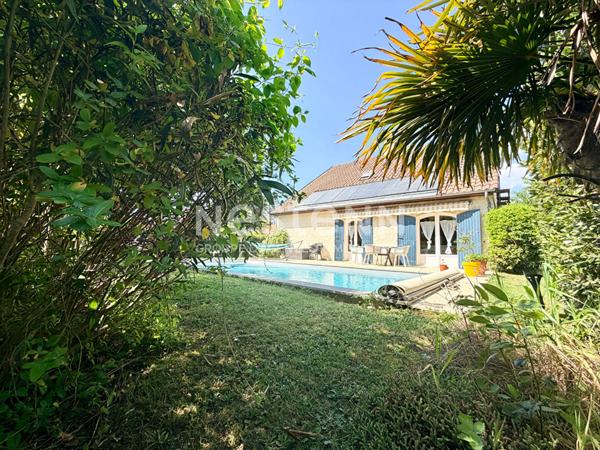 PESSAC - CAP DE BOS - Maison familiale - 164 m² - 5 chambres - Calme - Piscine - Garage