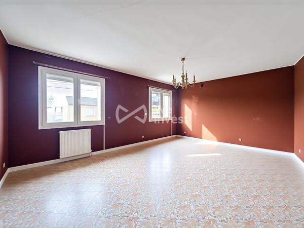 MAISON 328 m² – DOUZY (08140)