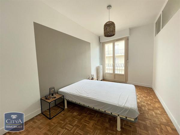 Appartement à louer 2 pièces 42m²