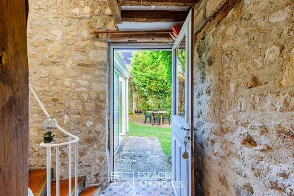 Maison de charme de 1800, au centre de Nointel à proximité de Presles