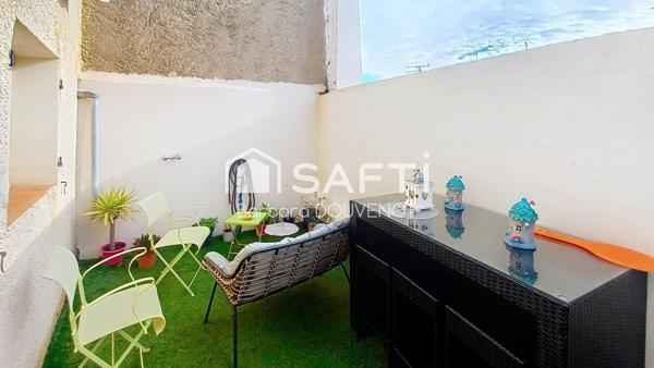 Maison de village de 125 m² - 3 terrasses - grand garage.