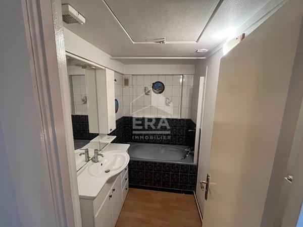 Maison 3 pièces à vendre à Saint Léger du Bourg Denis