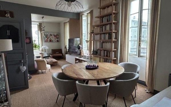 Appartement à vendre    3 pièces • 92,28 m2 Pau
