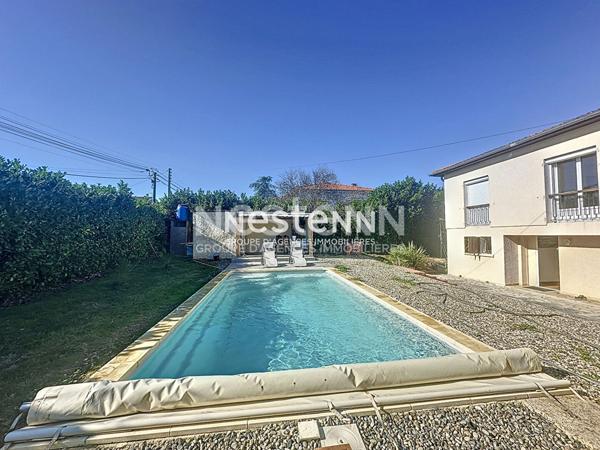 Ensemble immobilier composé de 3 appartements à Auch proche commodité