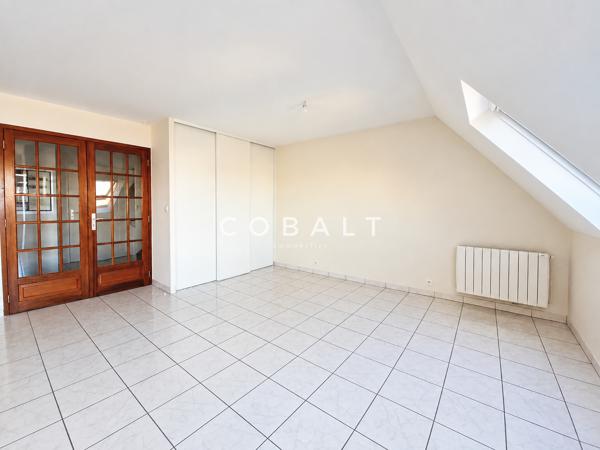 Appartement Duplex - 2 chambres - 47 m² - Place de stationnement + Cave - La Baule centre Proche Marché