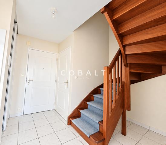 Appartement Duplex - 2 chambres - 47 m² - Place de stationnement + Cave - La Baule centre Proche Marché