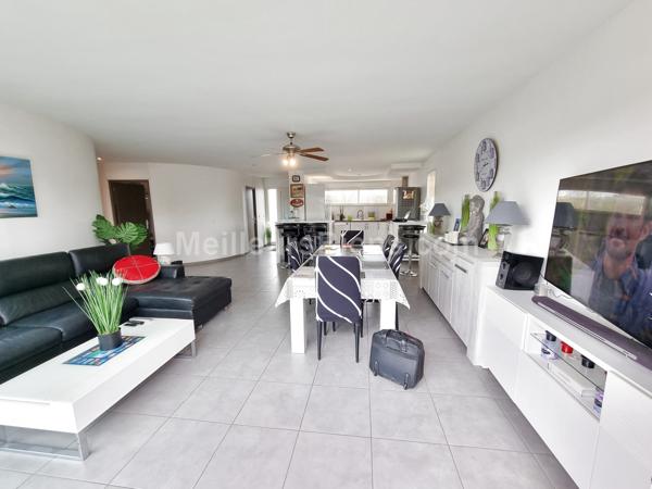 Pavillon récent de 143 m2 avec terrain