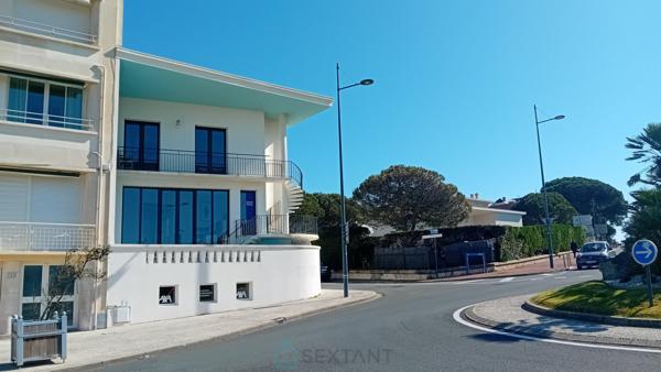 Appartement situation exceptionnelle Royan Pontaillac avec garage
