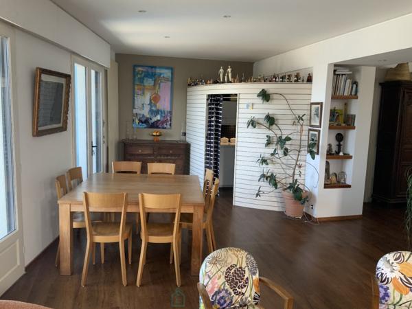 Appartement situation exceptionnelle Royan Pontaillac avec garage
