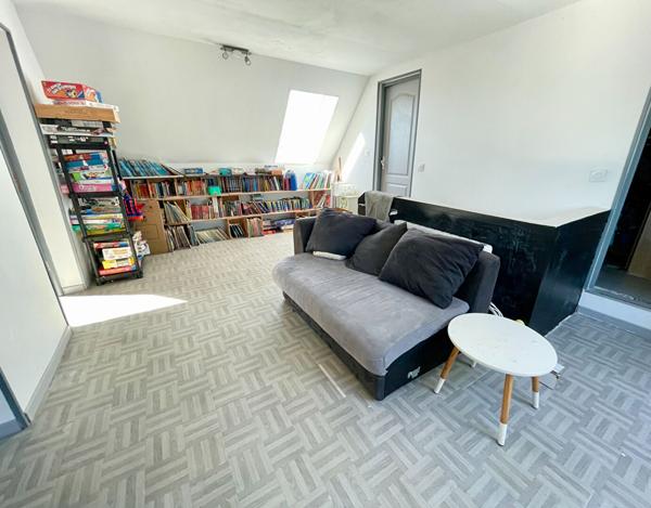 Maison 5 pièces à vendre à Brissac Loire Aubance - 194,20 m² sur 2200 m² de terrain