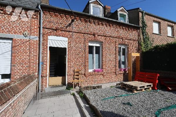 Idéal investisseur ! 
Maison proche de toutes les commodités, 4 chambres, jardin - Louée 565 €/mois.