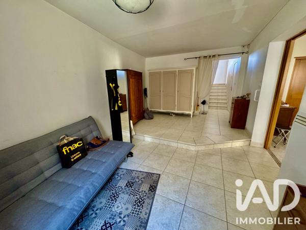 Immeuble à vendre 248 m² Yvré-le-Pôlin