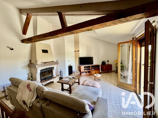 Immeuble à vendre 248 m² Yvré-le-Pôlin