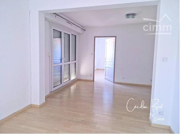 Appartement T4 lumineux de 82 m² avec balcon, parking et fibre