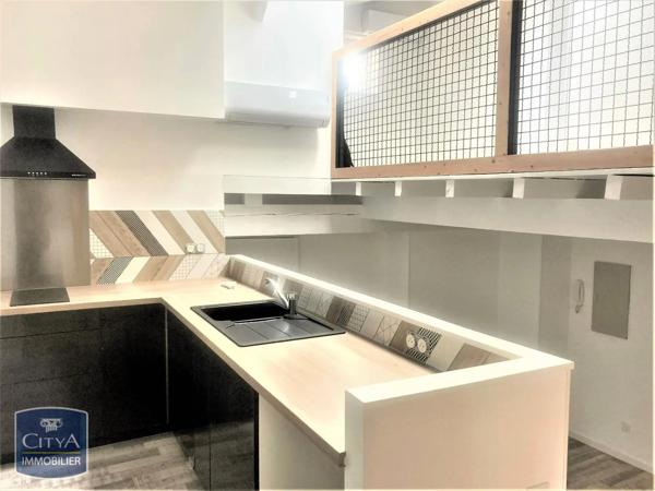 Appartement à louer 2 pièces 45.54m² Lafrançaise (82130)