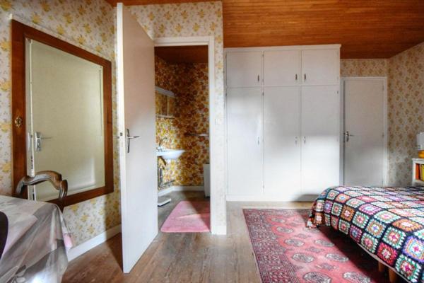 Immeuble d'habitation  et commerce de 177 m2 en centre ville