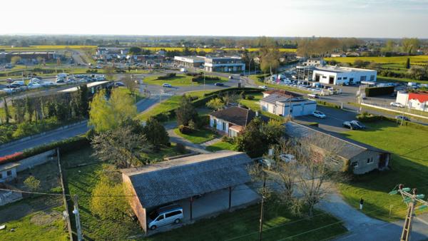 Opportunité Exceptionnelle à Carbonne : Ensemble Immobilier à Fort Potentiel