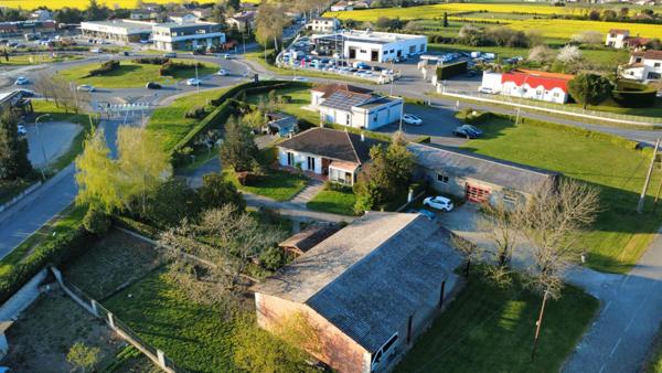 Opportunité Exceptionnelle à Carbonne : Ensemble Immobilier à Fort Potentiel