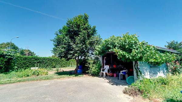 Opportunité Exceptionnelle à Carbonne : Ensemble Immobilier à Fort Potentiel