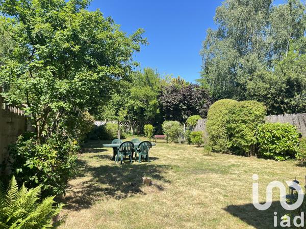 Maison à vendre 5 pièces 82 m² Sainte-Geneviève-des-Bois