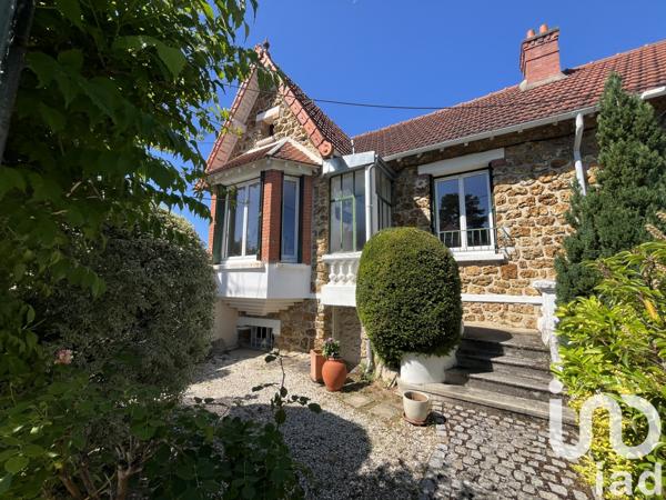 Maison à vendre 5 pièces 82 m² Sainte-Geneviève-des-Bois