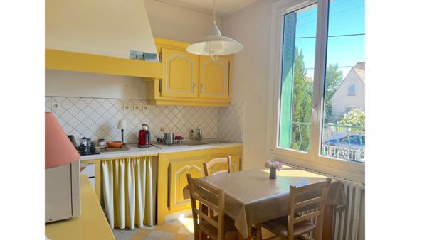 Maison à vendre 5 pièces 82 m² Sainte-Geneviève-des-Bois