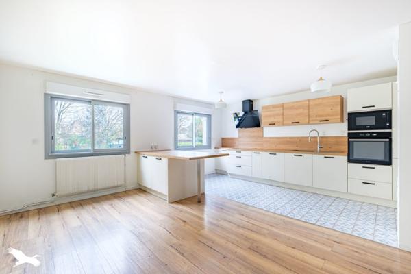 Appartement à vendre 276 120 € Villeurbanne 4 p 80 m² DPE C