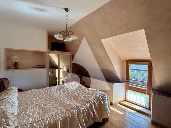 Longère 10 pièces 242 m2
